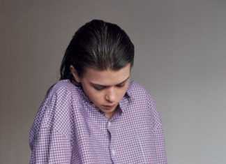 Fashion Editorial : Georgia Fowler by Liz Collins for Mixt(e) Magazine.
Stylist:…