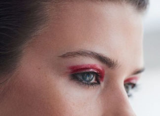 Fashion Editorial : Georgia Fowler by Liz Collins for Mixt(e) Magazine.
Stylist:…