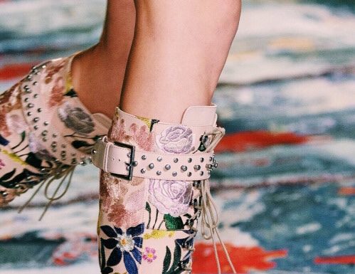 Fashion : Alexander McQueen Spring 2017 details