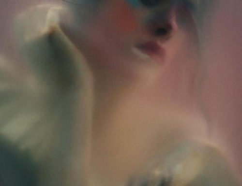 Fashion Editorial : Gaïa Orgeas by Rory Payne for Beauty Papers magazine.
Stylist:…