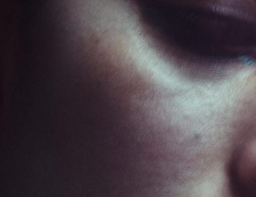 Fashion Editorial : Gaïa Orgeas by Rory Payne for Beauty Papers magazine.
Stylist:…