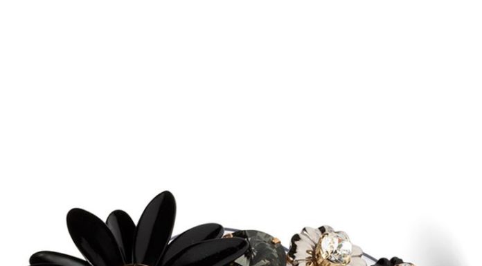 Best Summer Accessories 2017/2018 : regilla