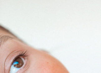 Fashion Editorial : “No Sun, Still Tan”
Yada Villaret photographed by…