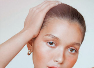 Fashion Editorial : “No Sun, Still Tan”
Yada Villaret photographed by…