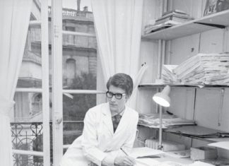 Fashion Quotes : 31 Inspirational Style Quotes To Live By