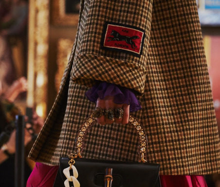 Gucci : New women’s accessories from Gucci Cruise 18, bags with…