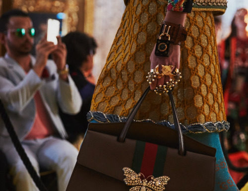 Gucci : New women’s accessories from Gucci Cruise 18, bags with…