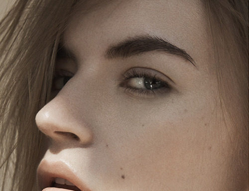 Fashion Editorial : Anabela Belikava by David Paul Vail for Cents Magazine.
Makeup:…