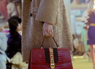 Gucci : Duffles and totes in the Gucci Cruise 18 fashion show featured…