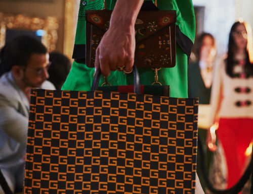 Gucci : Duffles and totes in the Gucci Cruise 18 fashion show featured…