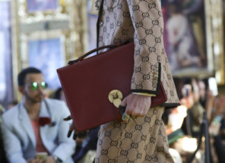 Gucci : Duffles and totes in the Gucci Cruise 18 fashion show featured…