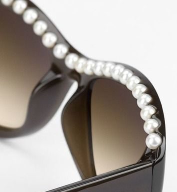 Best Summer Accessories 2017/2018 : Chanel…