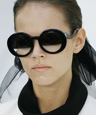 Best Summer Accessories 2017/2018 : Chanel Sunglasses 5018