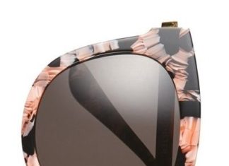 Best Summer Accessories 2017/2018 : In love with these pink and black sunnies from the Gentle Monster Pop-In Shop. T…