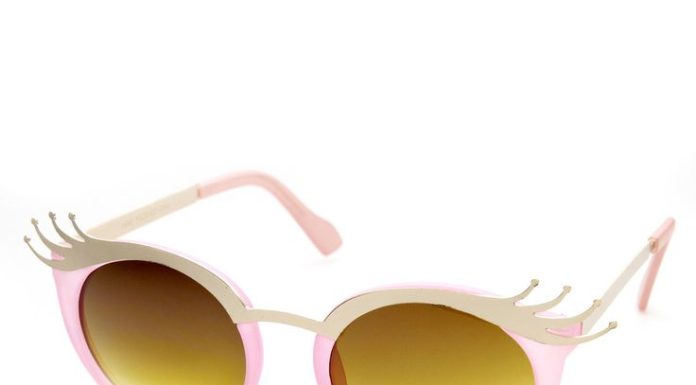 Best Summer Accessories 2017/2018 : Womens Cute Eye Lash Fashion Oval Sunglasses 9385