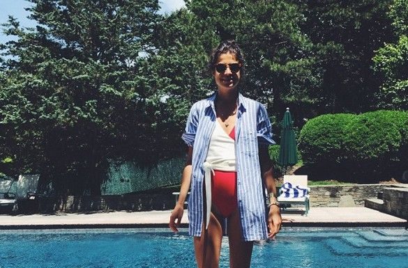 Best Swimsuits 2017/2018 : 11 Celebs Who Are So Funny on Instagram