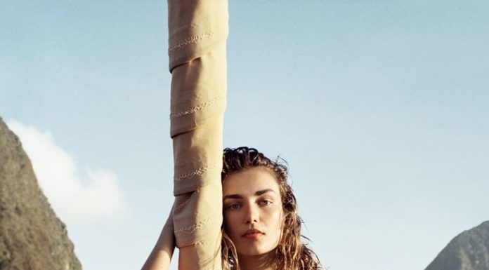 Best Swimsuits 2017/2018 : Summer Escape | Studded Hearts