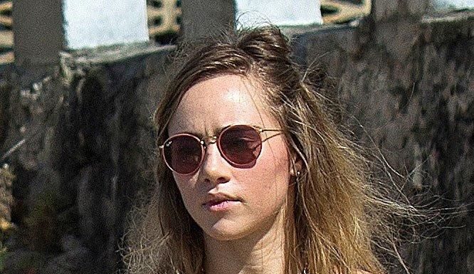 Best Swimsuits 2017/2018 : The Best Beauty Looks of the Week: Suki Waterhouse, Taylor Swift, and More