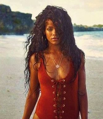 Best Swimsuits 2017/2018 : The Man Behind RiRi’s Style Dishes On Tour Outfits & Why Being Nude Rocks