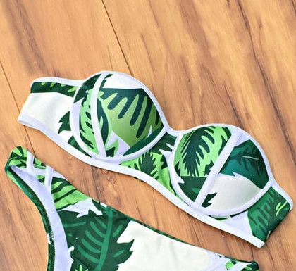 Best Swimwear 2017/2018 : Green Printed Halter Bikini Set