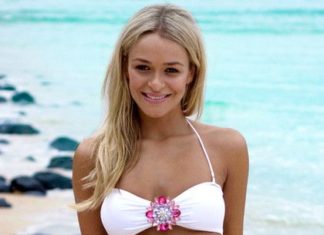 Best Swimwear 2017/2018 : Jeweled Flower Bikini Set