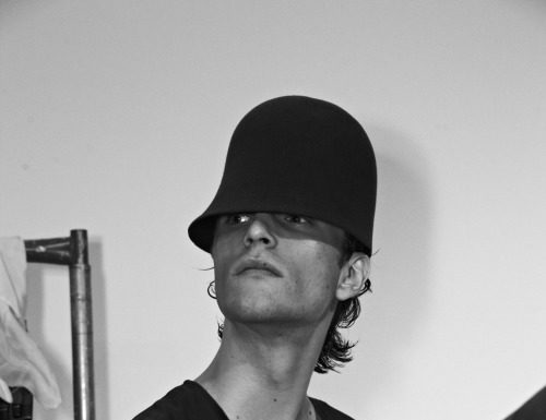 Fashion : BACKSTAGE BOYS : ROBERT GELLER BTS NYFWM ss16andre, felix, mac,…