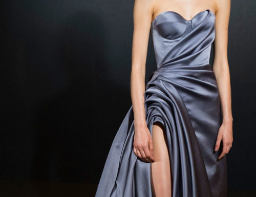 Fashion : Backstage @ Ralph Russo Couture AW 2016
Posted by x