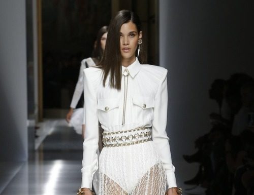 Fashion : Balmain Menswear SS18
Posted by x