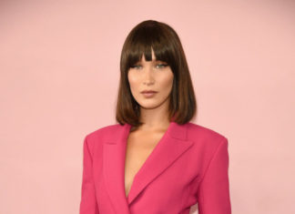 Fashion : Bella Hadid at the 2017 CFDA Awards via @midnight-charm