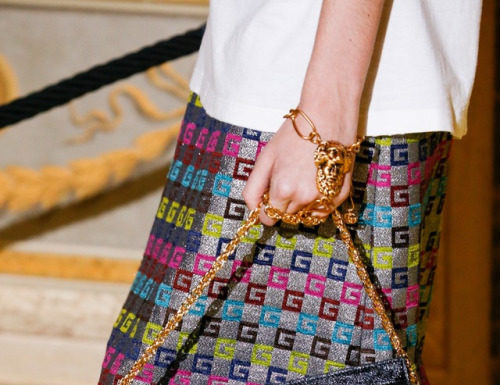 Fashion : Details Gucci 2018 Resortposted by fatalscroll