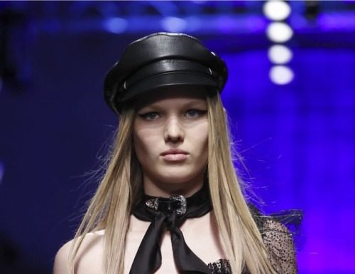 Fashion : Dsquared2 SS18 @ MFWM posted by fatalscroll