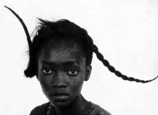 Fashion Editorial : 0729866:
i-D October 2001 McDonalization Oluchi Onweagba…