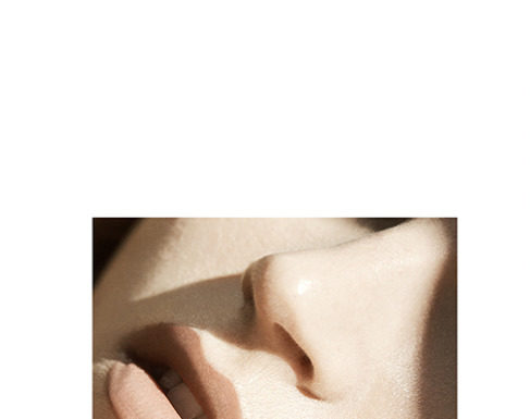 Fashion Editorial : Anabela Belikava by David Paul Vail for Cents Magazine.
Makeup:…