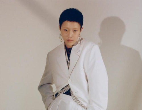 Fashion Editorial : anammv:Sohyun Jung for T Magazine China April 2017, ph. Harry…