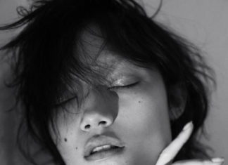 Fashion Editorial : Charlotte Carey by Jesse Laitinen