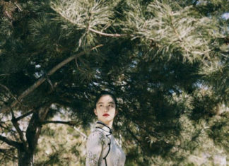 Fashion Editorial : cheongsaam:
‘Limitless,boundless,restless’
Ye YongXiang by…