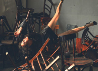 Fashion Editorial : driflloon:
black swan: sung hee kim for vogue korea sept. 2016