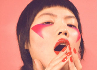 Fashion Editorial : driflloon:
minami kinoshita for vogue japan june 2017