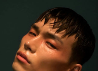 Fashion Editorial : ebtcard:
https://www.instagram.com/p/BP3J1iqgxK-/