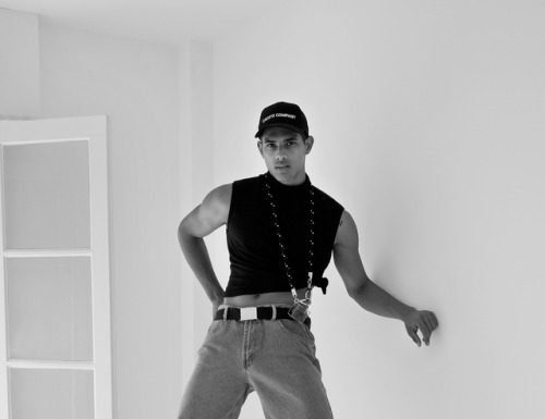 Fashion Editorial : ferrarijef:
Jonas Barros photographed by Cristiano Madureira…