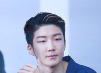 Fashion Editorial : fy-winner:© SIDEBYSIDE | do not edit