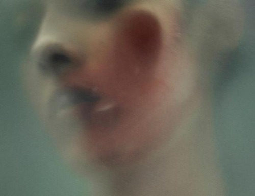 Fashion Editorial : Gaïa Orgeas by Rory Payne for Beauty Papers magazine.
Stylist:…