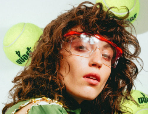 Fashion Editorial : jonathanschoonover:
Katerina
2017
Jonathan Schoonover