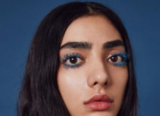 Fashion Editorial : maybelline:Our current obsession: blue lashes.