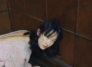 Fashion Editorial : midnight-charm:
Jiaye Wu photographed by
Leslie Zhang for…