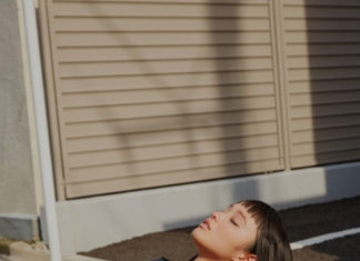 Fashion Editorial : midnight-charm:
Yuka Mannami photographed by Jumbo Tsui for…