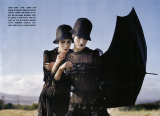 Fashion Editorial : Photographer: Tim Walker