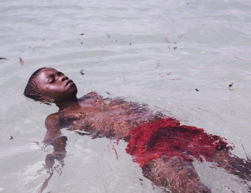 Fashion Editorial : polychelles:In the waters of Ilha de Mocambique by Jonathon…