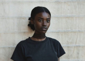 Fashion Editorial : scorpioschemes:
https://instagram.com/p/BUPLKtMBZS3/