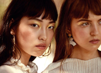 Fashion Editorial : SUMMER BUZZ
Gao Jie & Maria Clara by Regan Cameron for Vogue…